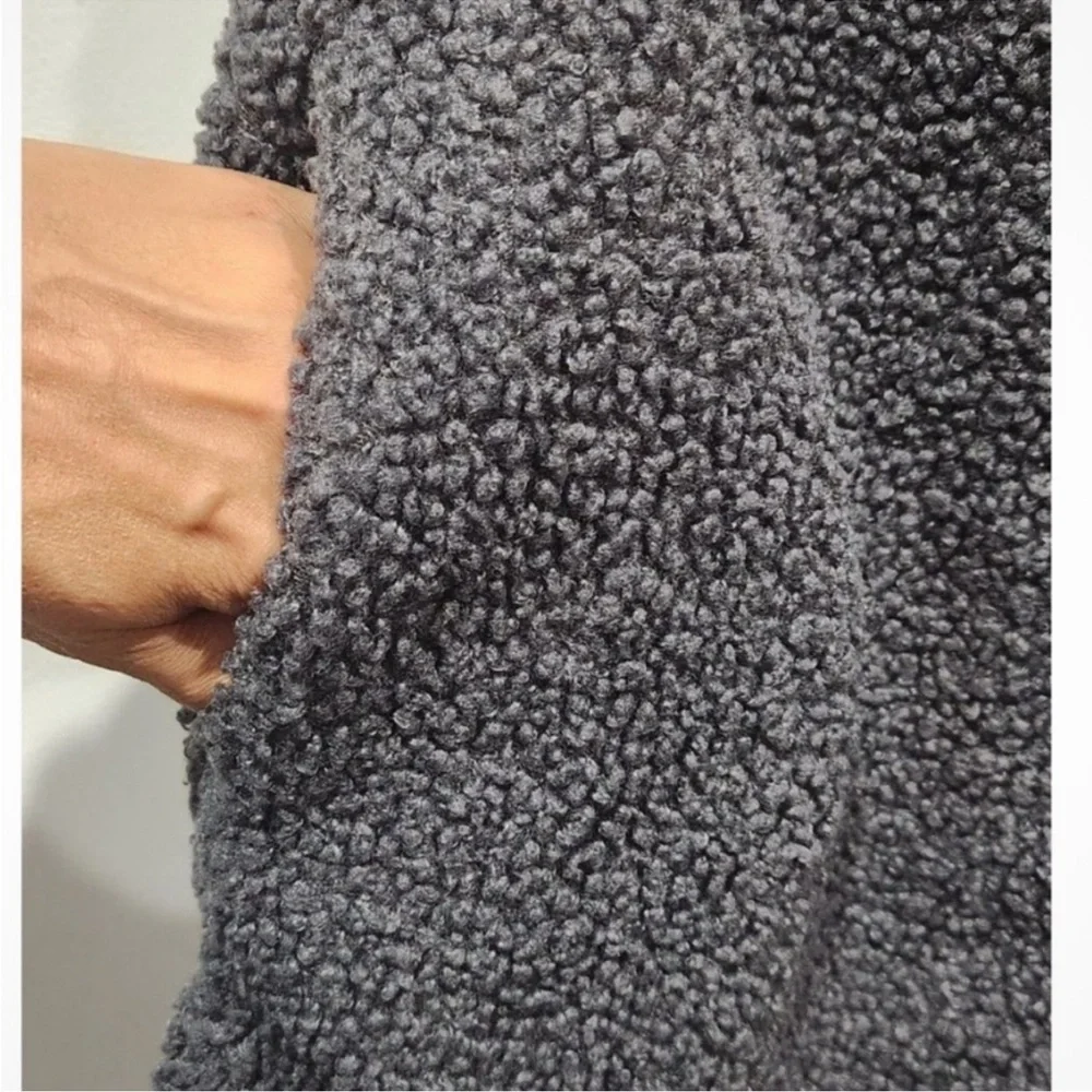 Umgee Sherpa Vest